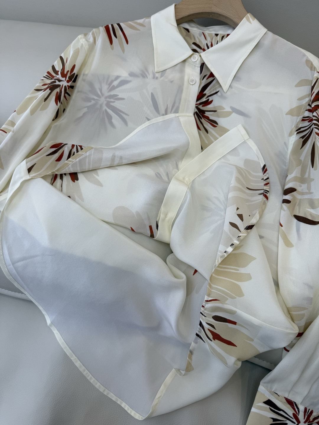 BS1141#新款衬衫。BC 顶级版 100% 真丝印花 长袖衬衫 咖色 米色 36/38/40/42