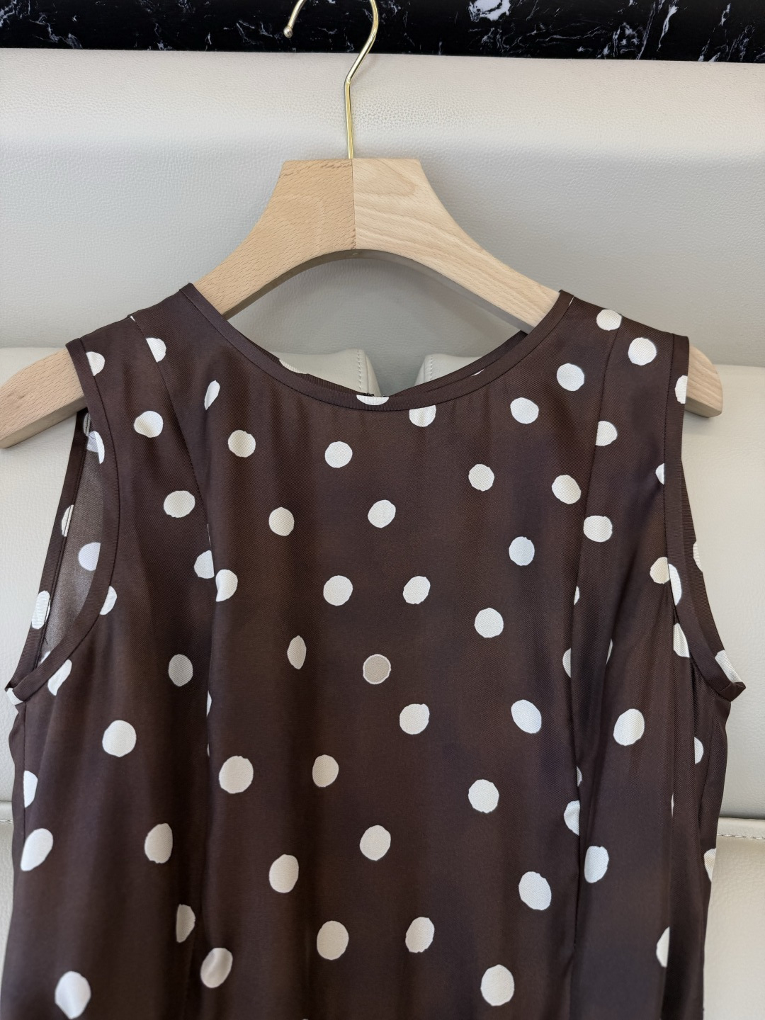 BS1159#新款连衣裙。Max 100% 真丝印花 无袖圆点 连衣裙 36/38/40/42