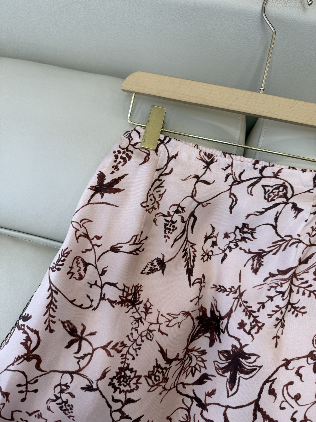 QD7619#新款半裙。LP顶级版 100% 真丝印花 半裙 粉色 36/38/40/42