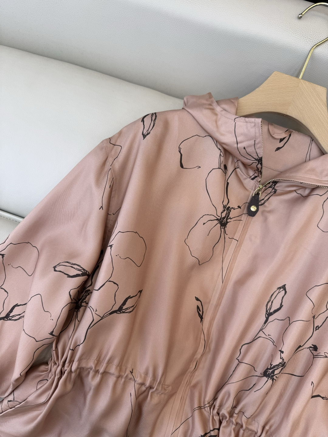 QD7892#新款外套。LP 顶级版‼️100% 真丝印花拉链外套 两色 36/38/40/42