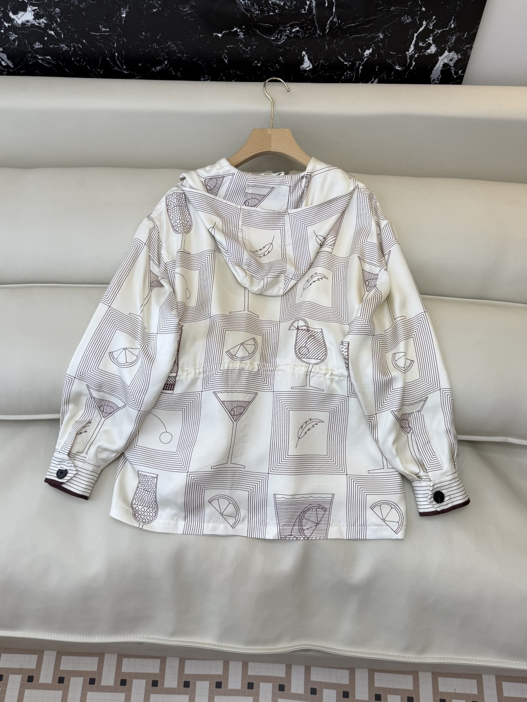 QD7892#新款外套。LP 顶级版‼️100% 真丝印花拉链外套 两色 36/38/40/42