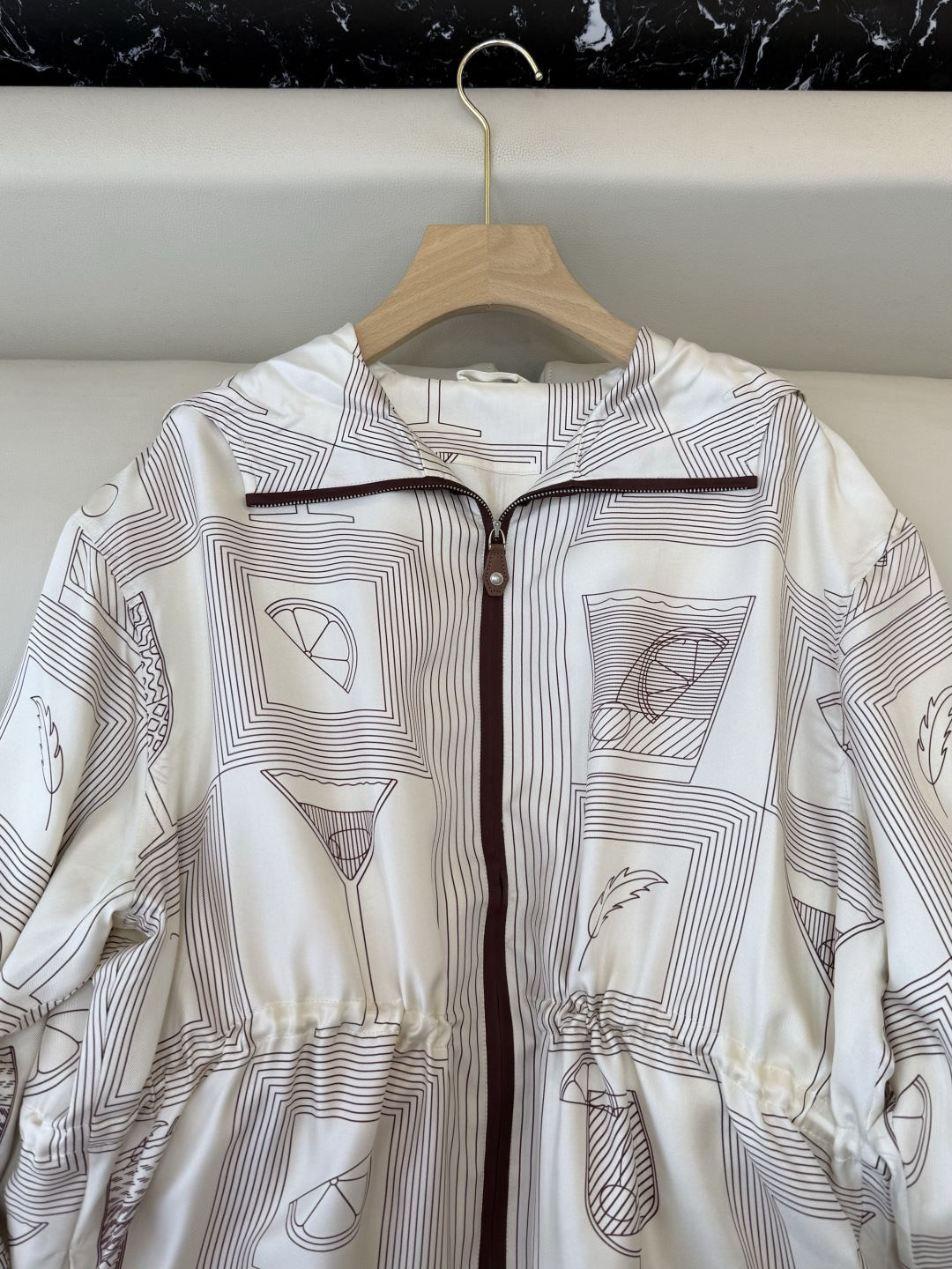 QD7892#新款外套。LP 顶级版‼️100% 真丝印花拉链外套 两色 36/38/40/42