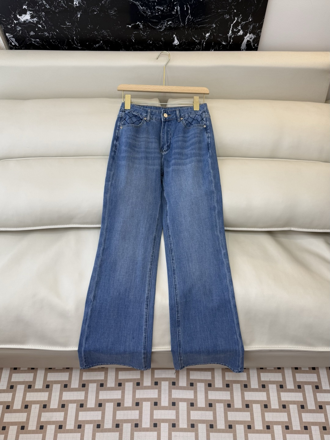 AW057#新款牛仔裤‼️小香 双C 牛仔长裤 白色 蓝色 26-30