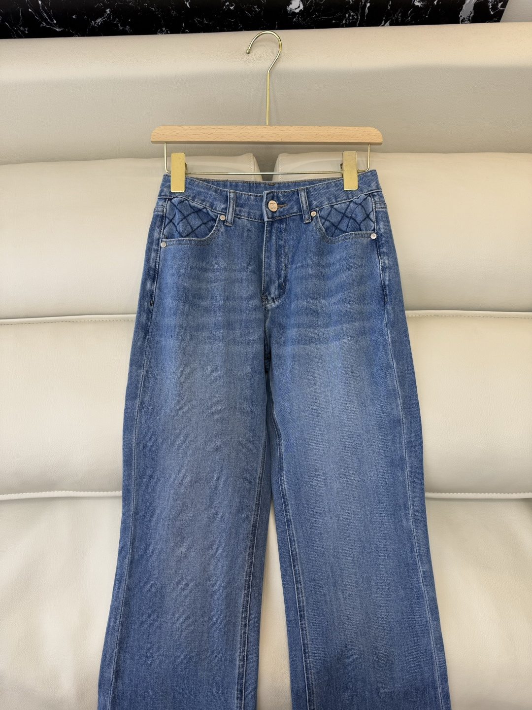 AW057#新款牛仔裤‼️小香 双C 牛仔长裤 白色 蓝色 26-30