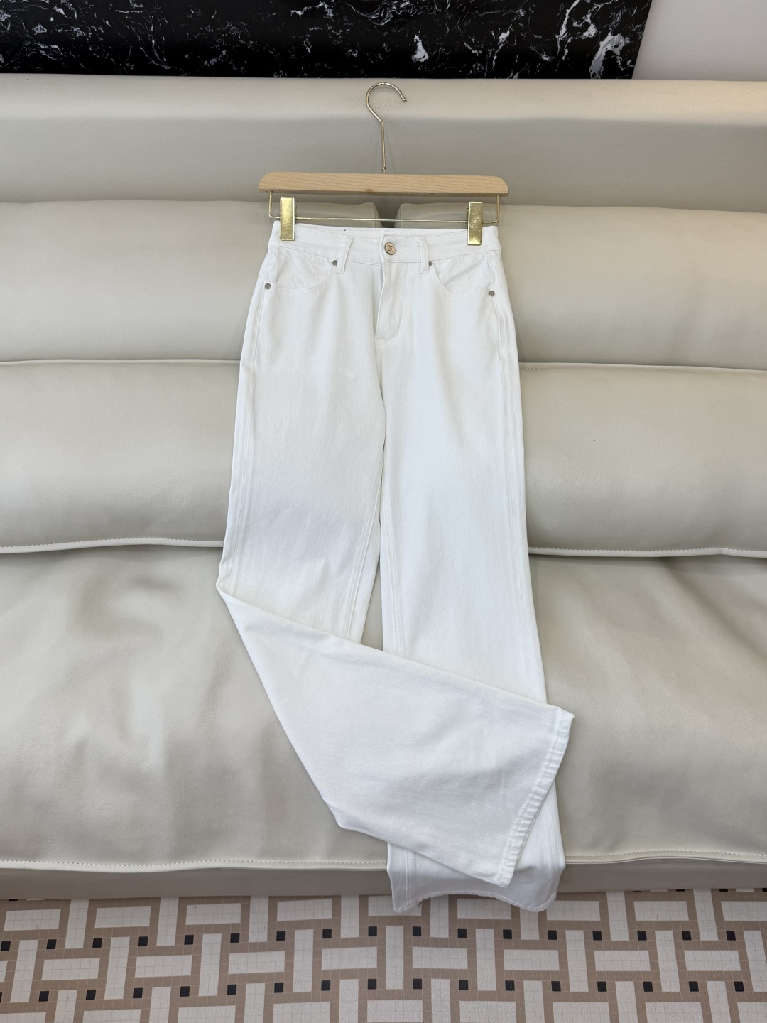 AW057#新款牛仔裤‼️小香 双C 牛仔长裤 白色 蓝色 26-30