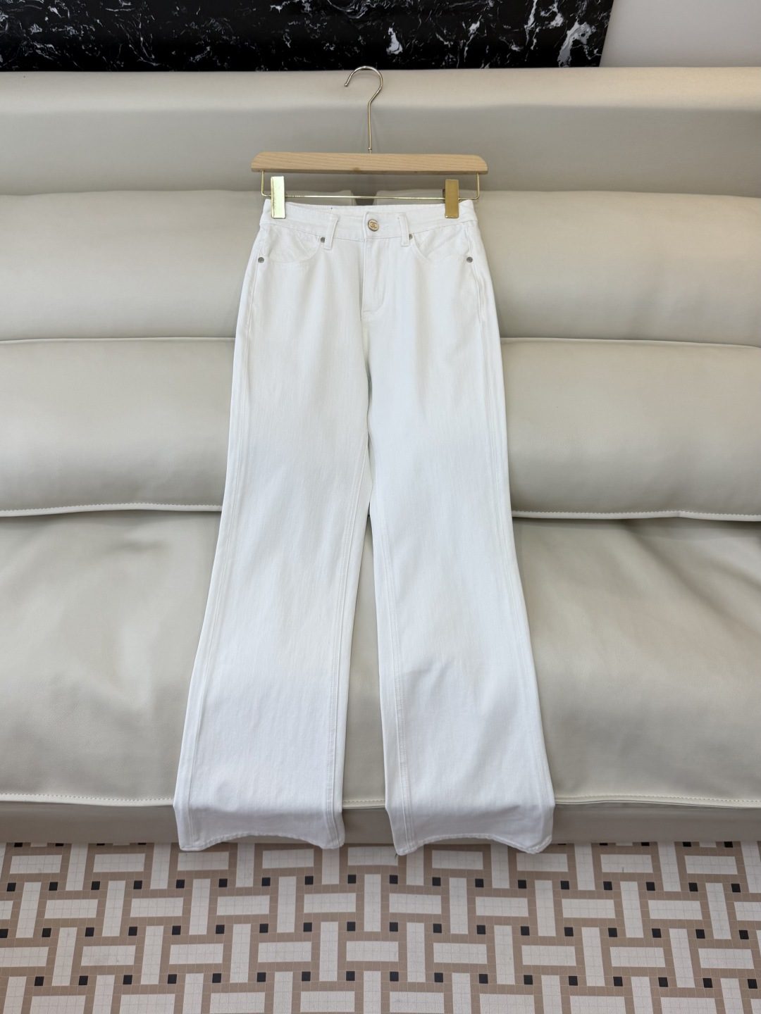 AW057#新款牛仔裤‼️小香 双C 牛仔长裤 白色 蓝色 26-30