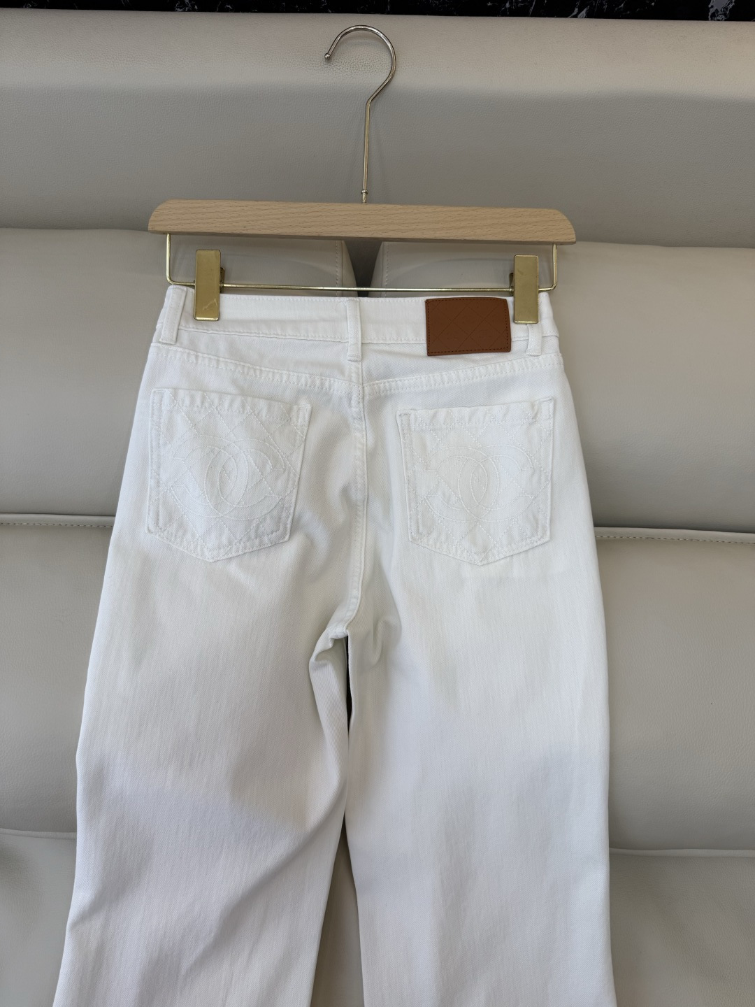 AW057#新款牛仔裤‼️小香 双C 牛仔长裤 白色 蓝色 26-30