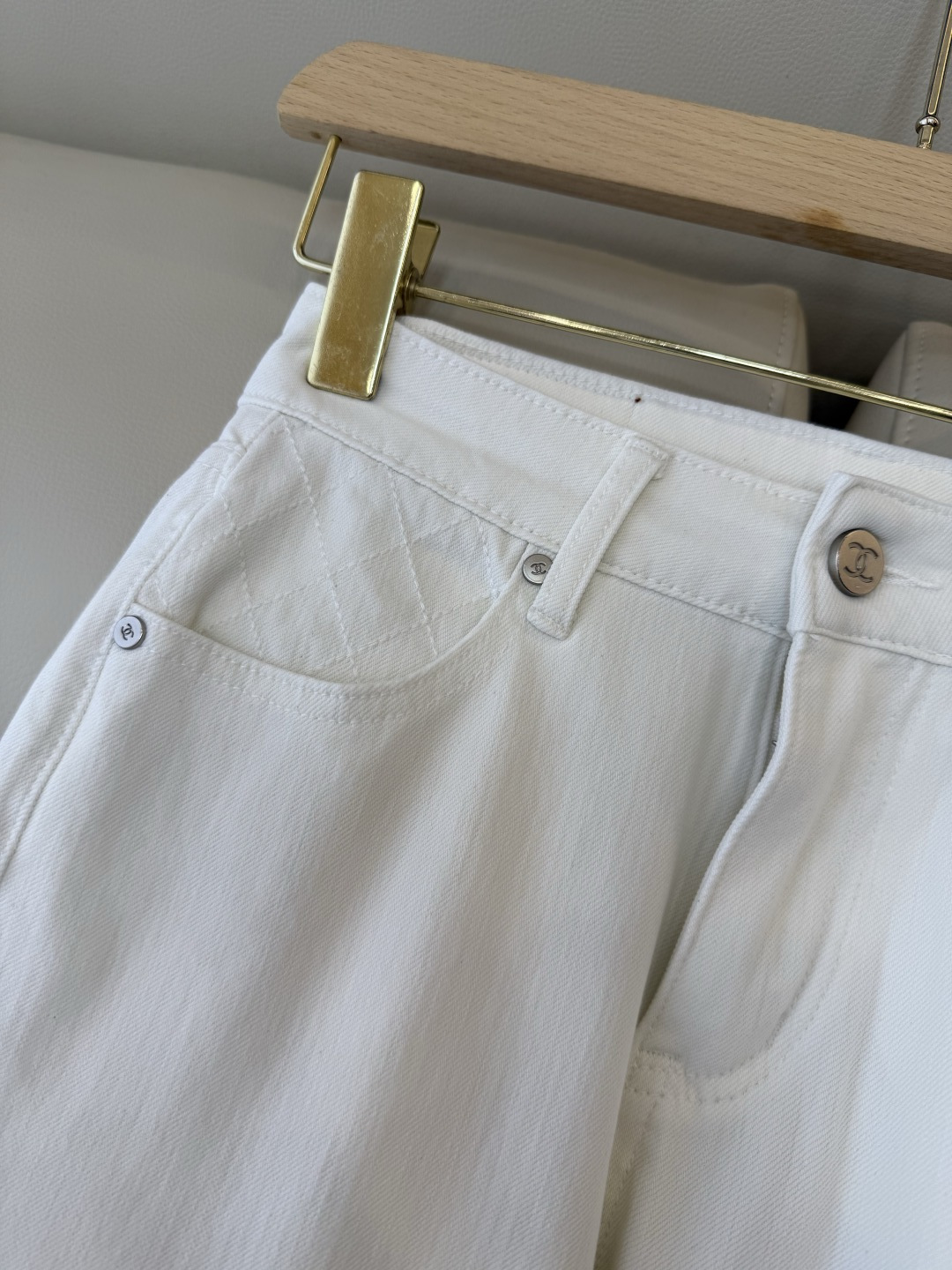 AW057#新款牛仔裤‼️小香 双C 牛仔长裤 白色 蓝色 26-30