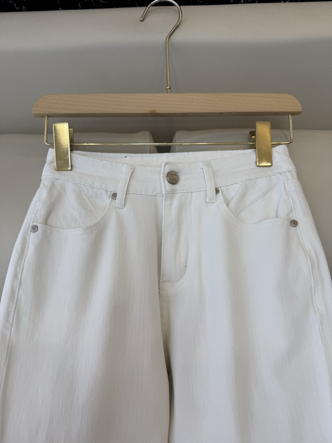 AW057#新款牛仔裤‼️小香 双C 牛仔长裤 白色 蓝色 26-30