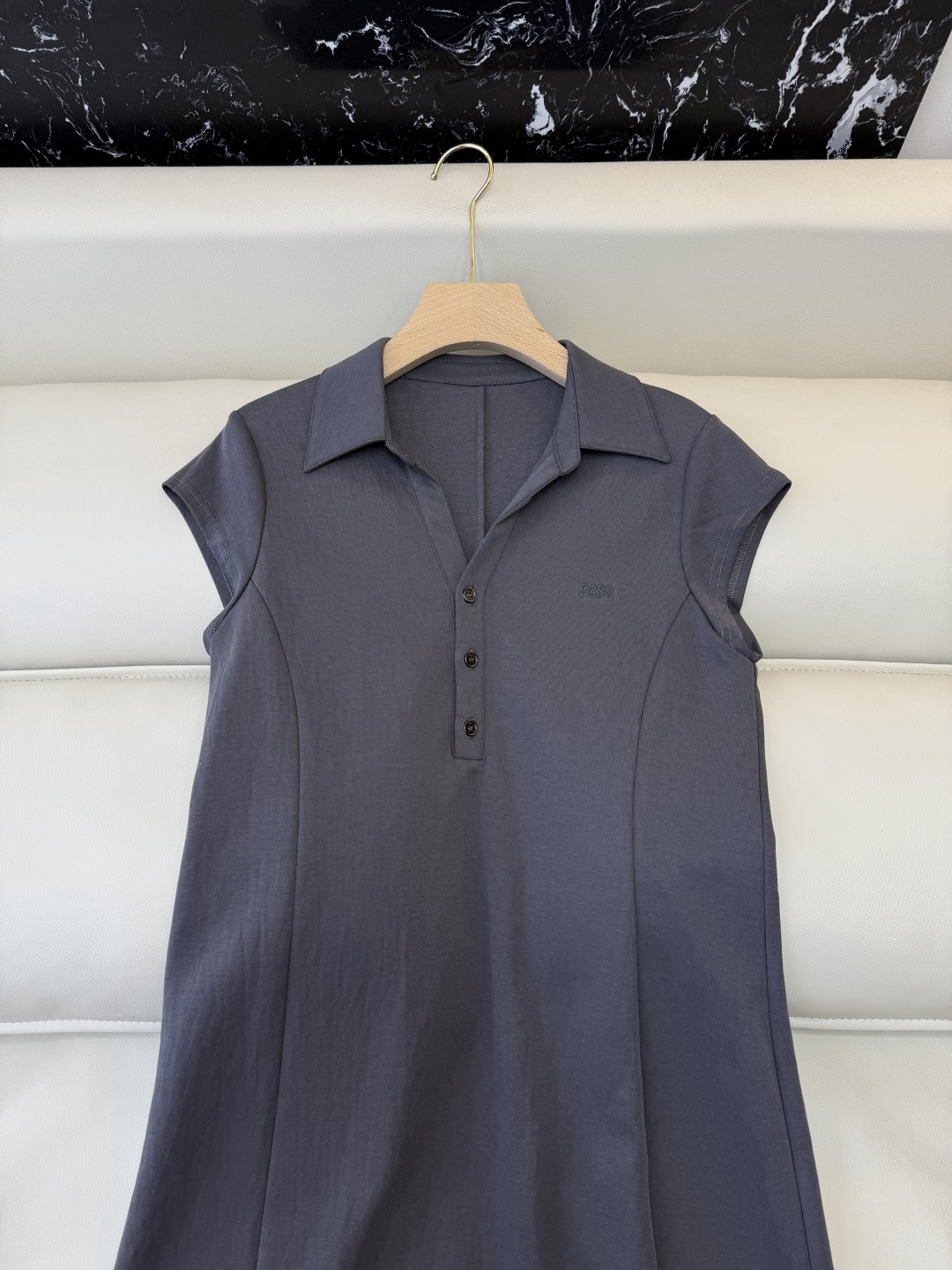 YZ010#新款连衣裙‼️L* 绣花短袖连衣裙 黑色 灰色 SMLXL