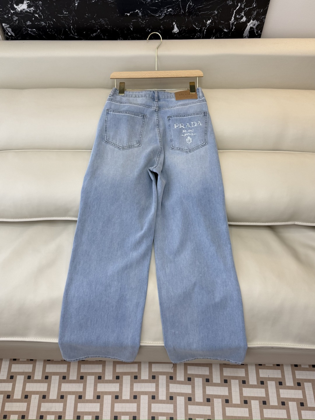 AW060#新款牛仔裤‼️PR 三角标 牛仔长裤 白色 蓝色 26-30