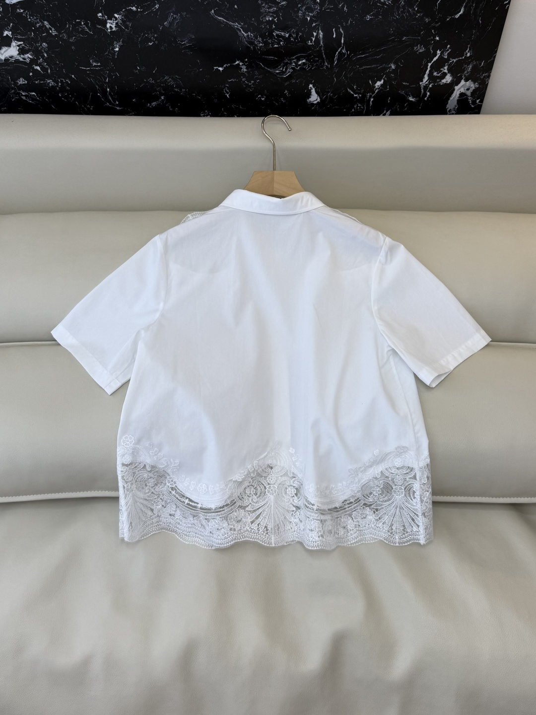 CY0119#新款衬衫。ES 蕾丝镂空绣花 短袖衬衫 条纹蓝色 白色SM L