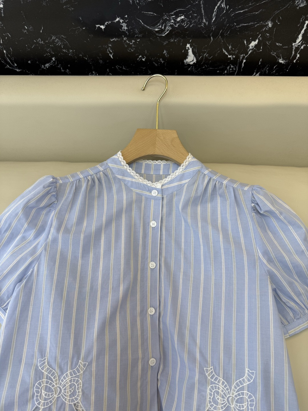 CY0116#新款衬衫。ES 蕾丝镂空绣花 短袖衬衫 蓝色 SM L