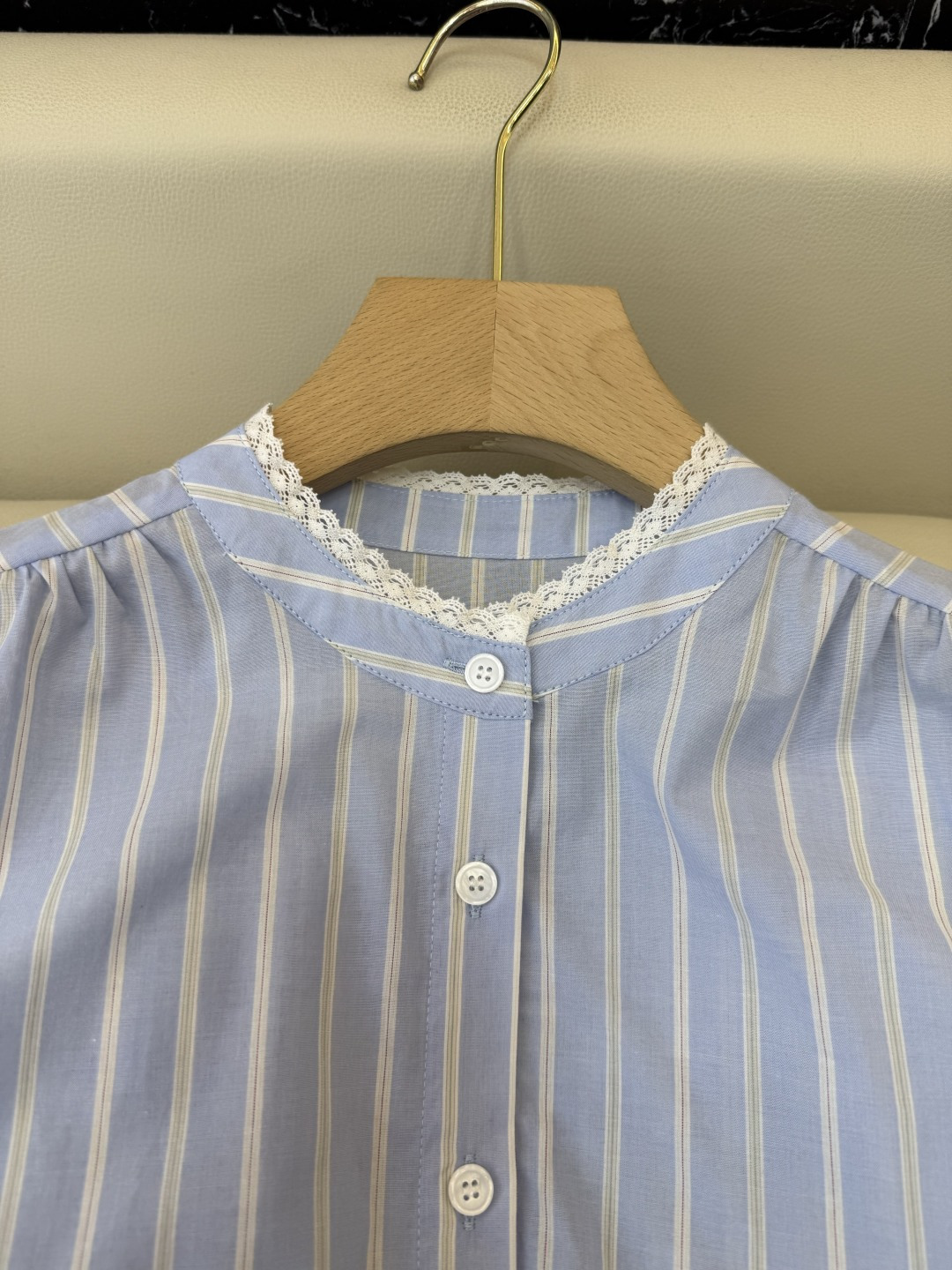 CY0116#新款衬衫。ES 蕾丝镂空绣花 短袖衬衫 蓝色 SM L