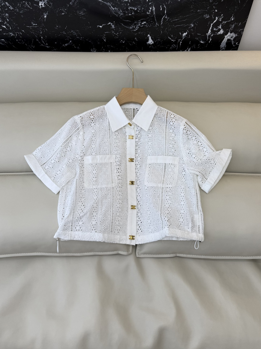 CY0120#新款衬衫。Celine 镂空绣花 短袖衬衫 白色 SM L