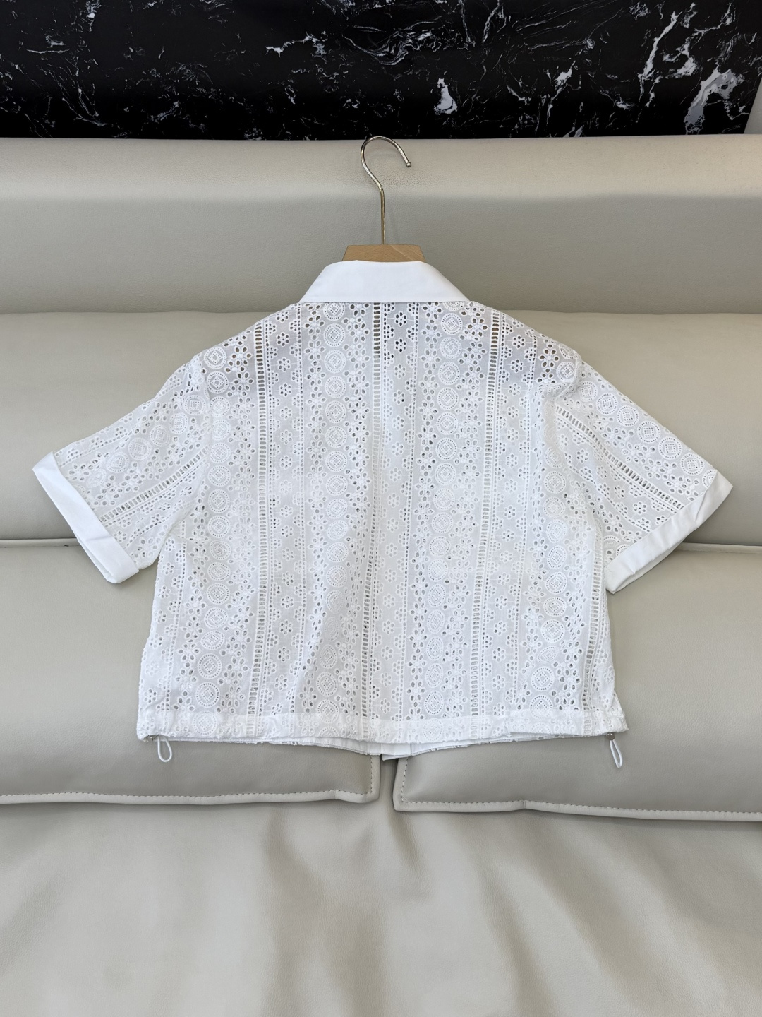 CY0120#新款衬衫。Celine 镂空绣花 短袖衬衫 白色 SM L