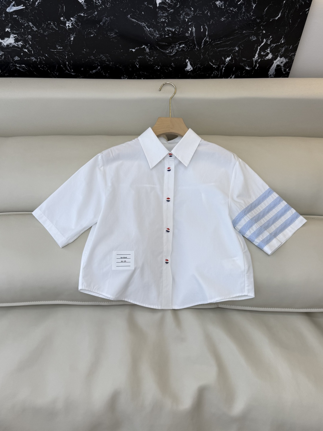 CY0122#新款衬衫。TB 蓝条纹 短袖衬衫 白色 SM L