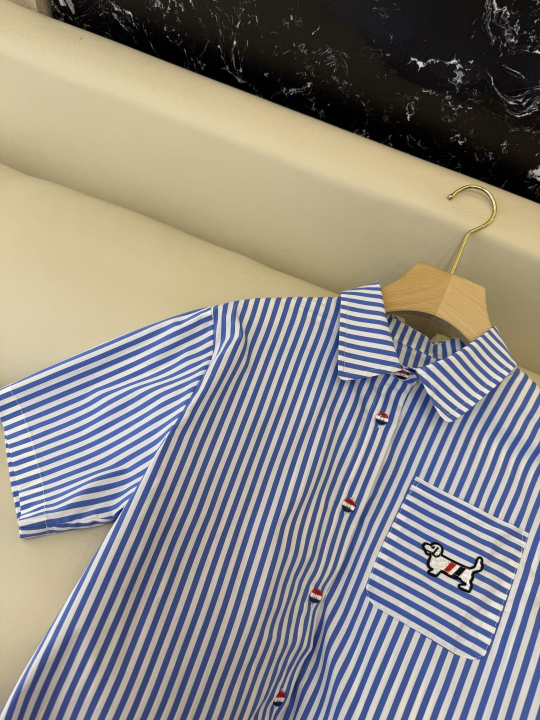 CY0121#新款衬衫。TB 小狗绣花 短袖条纹 衬衫 蓝色 粉色 SM L