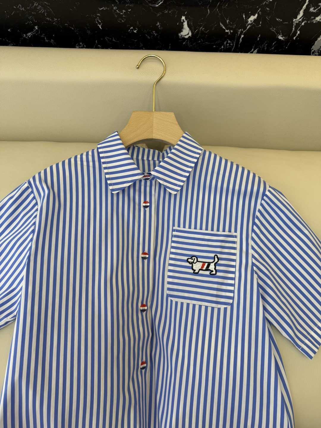 CY0121#新款衬衫。TB 小狗绣花 短袖条纹 衬衫 蓝色 粉色 SM L