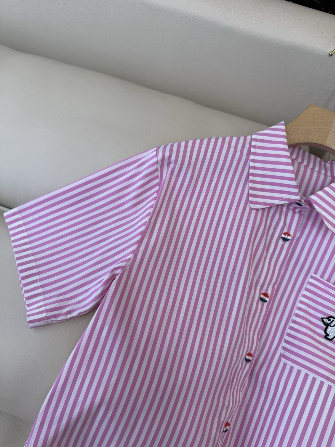 CY0121#新款衬衫。TB 小狗绣花 短袖条纹 衬衫 蓝色 粉色 SM L