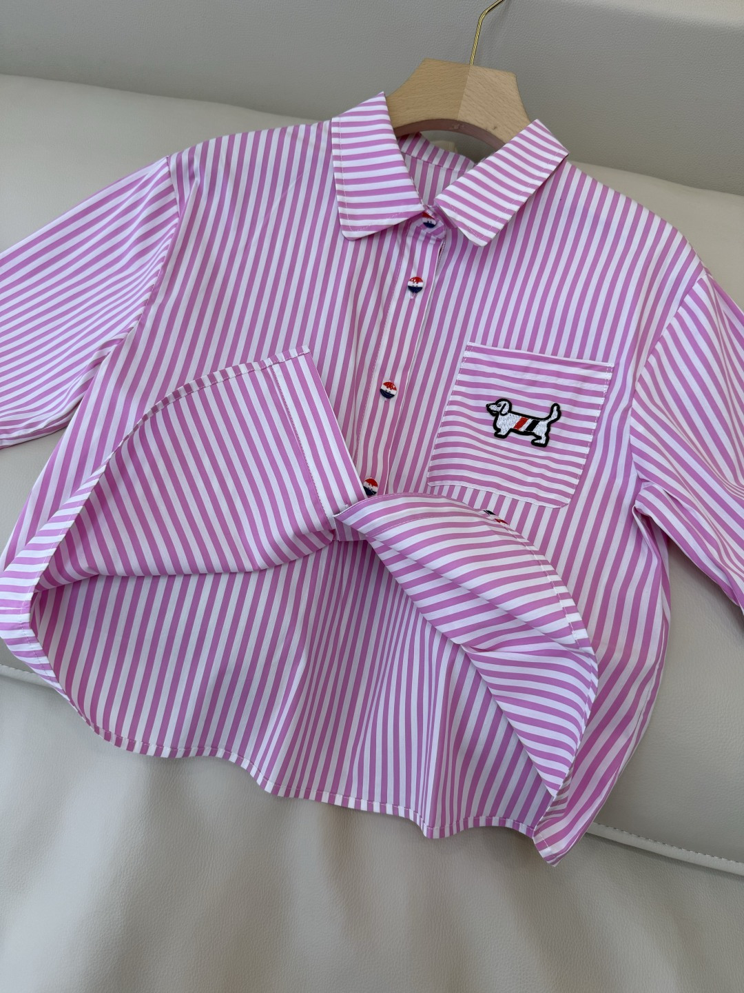 CY0121#新款衬衫。TB 小狗绣花 短袖条纹 衬衫 蓝色 粉色 SM L