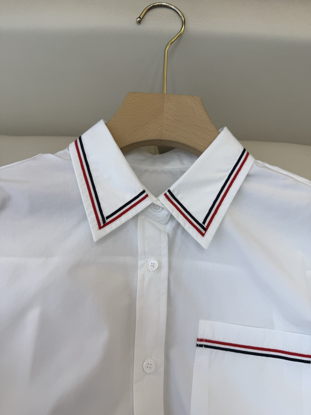 CY0124#新款衬衫。TB 条纹绣花 长袖衬衫 白色 SM L