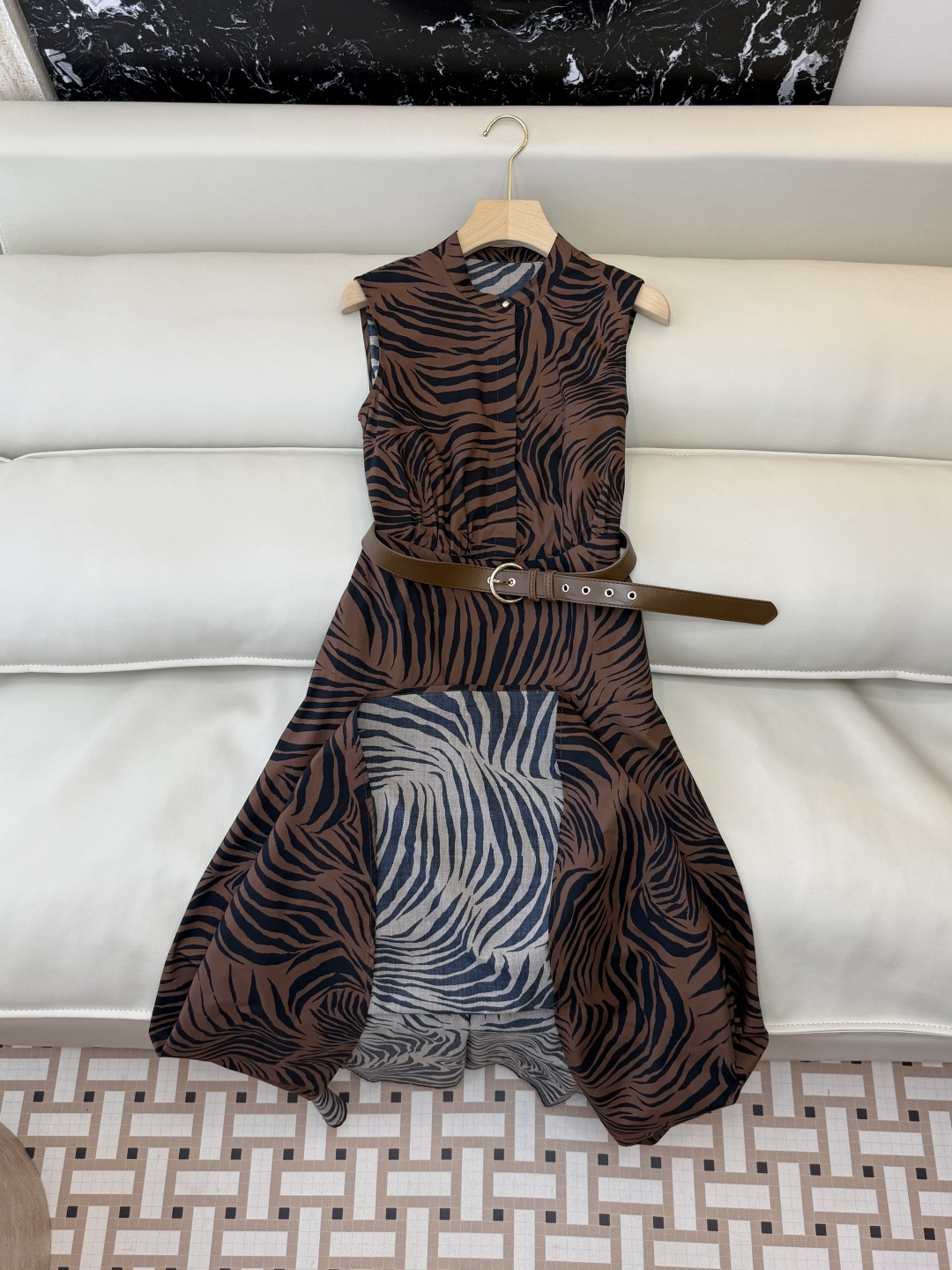 BS1170#新款连衣裙。Max mara 斑马纹印花无袖显瘦连衣裙 两色 36-42