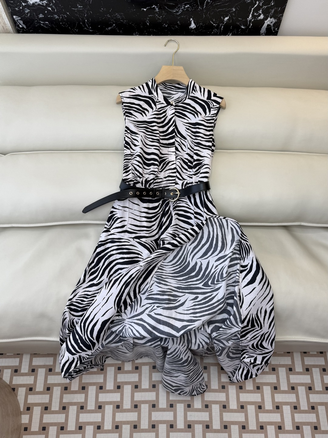 BS1170#新款连衣裙。Max mara 斑马纹印花无袖显瘦连衣裙 两色 36-42