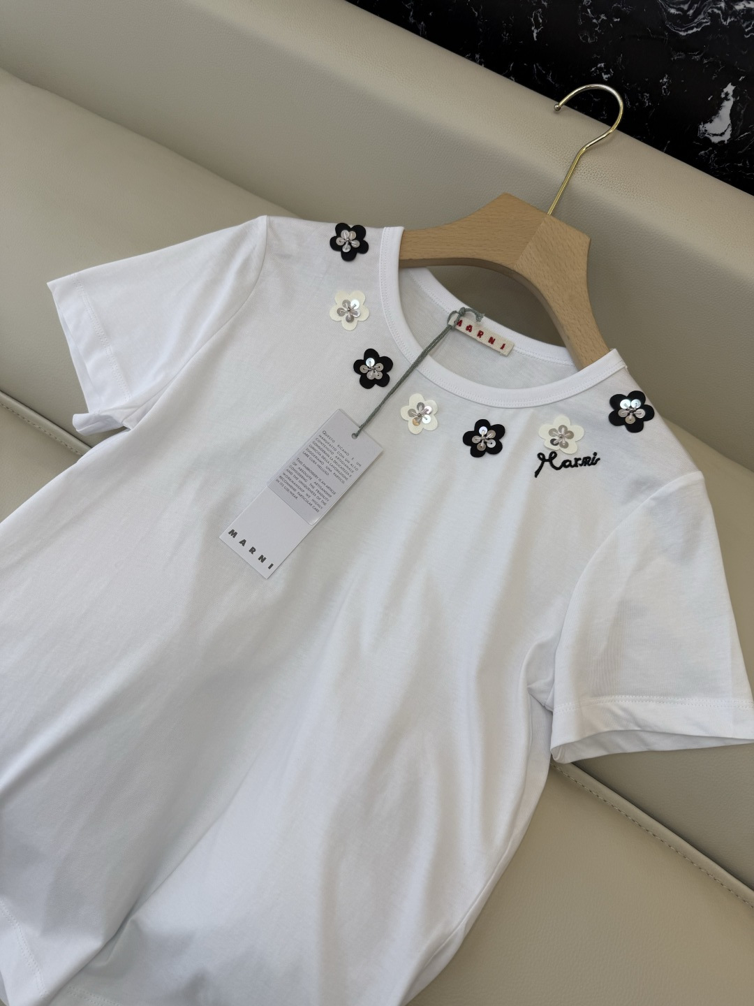 QG0217#新款T恤P‼️Marni 手工珠花 短袖T恤 显瘦 白色 SM L