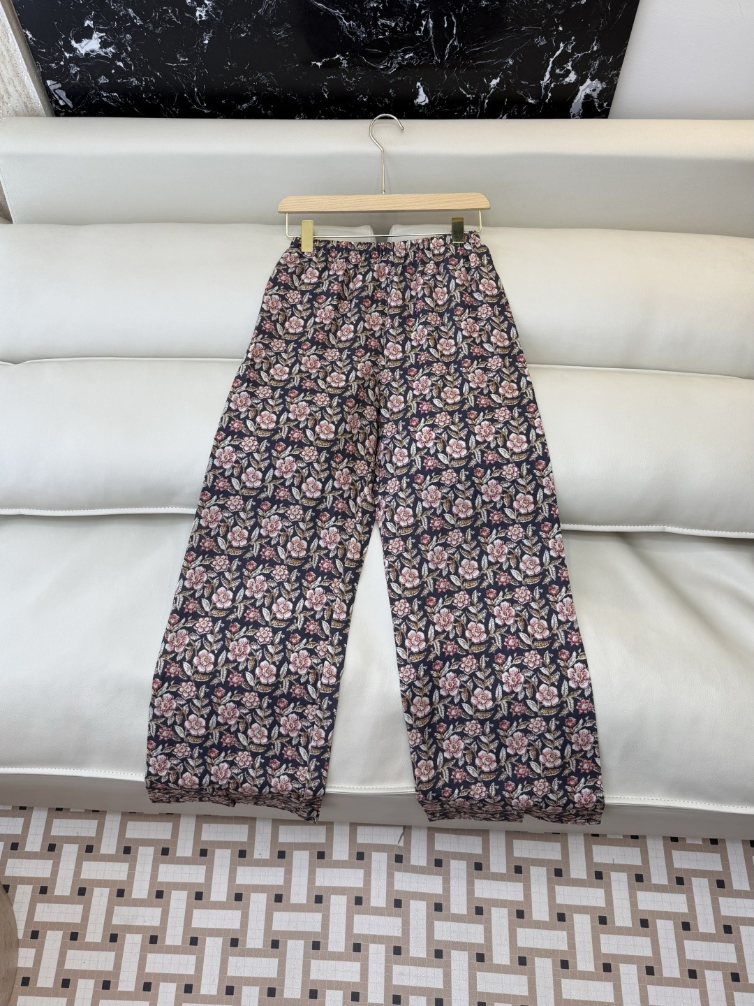 NO:820788,YJJ014# New trousers factory special version of the highest version on the market. The girl will inspect the goods, trim the three marks on the threads, and send pictures and videos before delivery. If you want quality and service, please add me on WeChat. We will not accept urgent orders. P 50 Tencel 50 Linen Printed wide-leg trousers multi-color S-XL, women's clothing,19860909YJJ014#新款裤子工厂特市面最高版本小妹验货、修剪线头上三标、发货可发图及拍视频,要品质要服务的加我微信,不接急单.P 50 天丝 50亚麻 印花阔腿裤长裤 多色 S-XL,女装,,Women's clothing