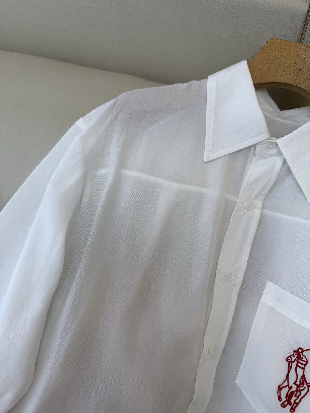 CY0135#新款衬衫。polo 50% 亚麻 天丝 绣花 长袖衬衫 白色 咖色 蓝色 SML
