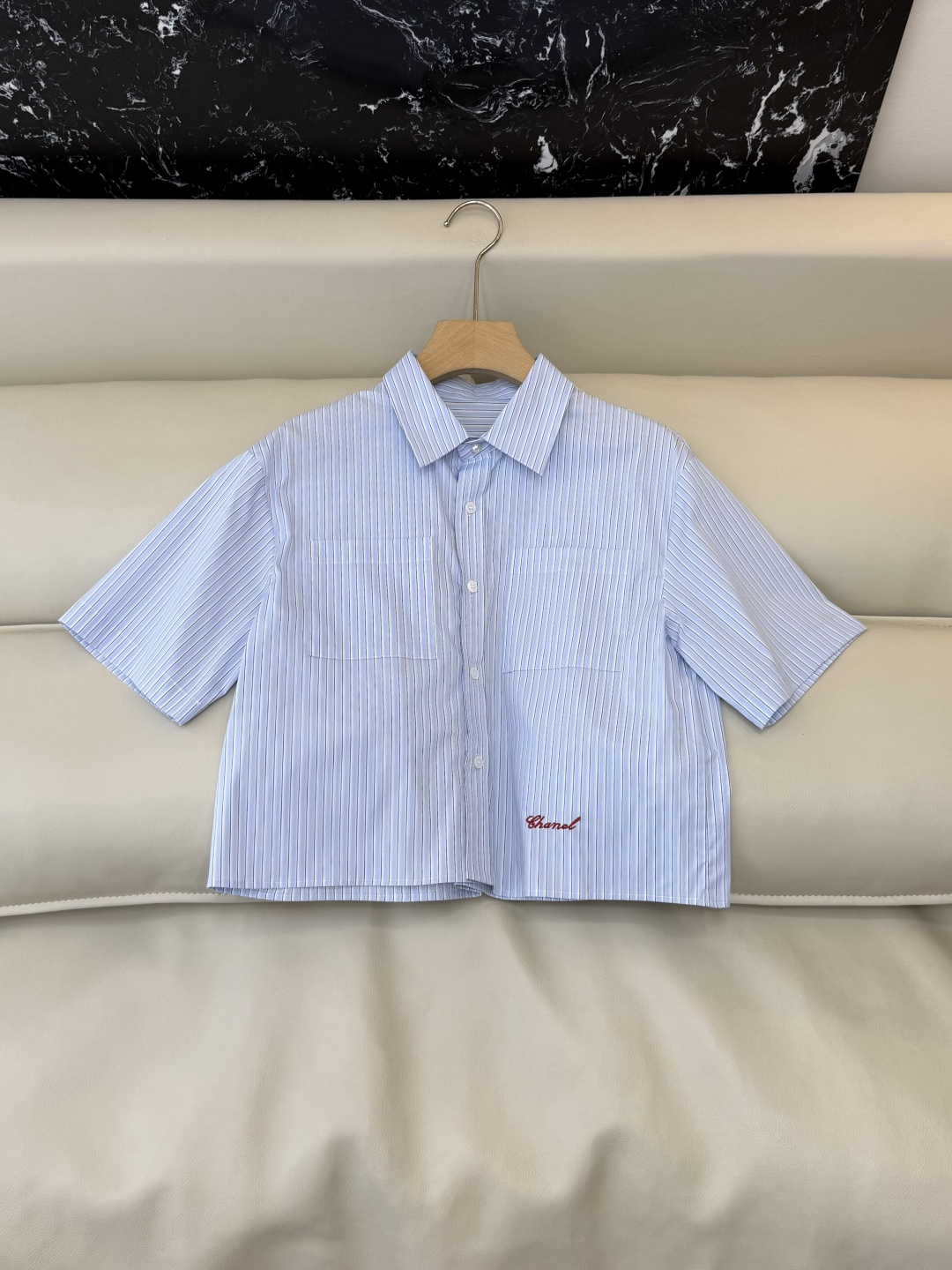 NO:821144,CY0126# New shirt P Chanel red letter embroidery short-sleeved shirt white blue stripe SML, Chanel-clothing, chanel, chanel, shirts, T-shirt,19860909CY0126#新款衬衫P Chanel 红色字母绣花 短袖衬衫 白色 蓝条纹 SML,香奈儿-服装,chanel,chanel,shirts,T-shirt,,Women's clothing