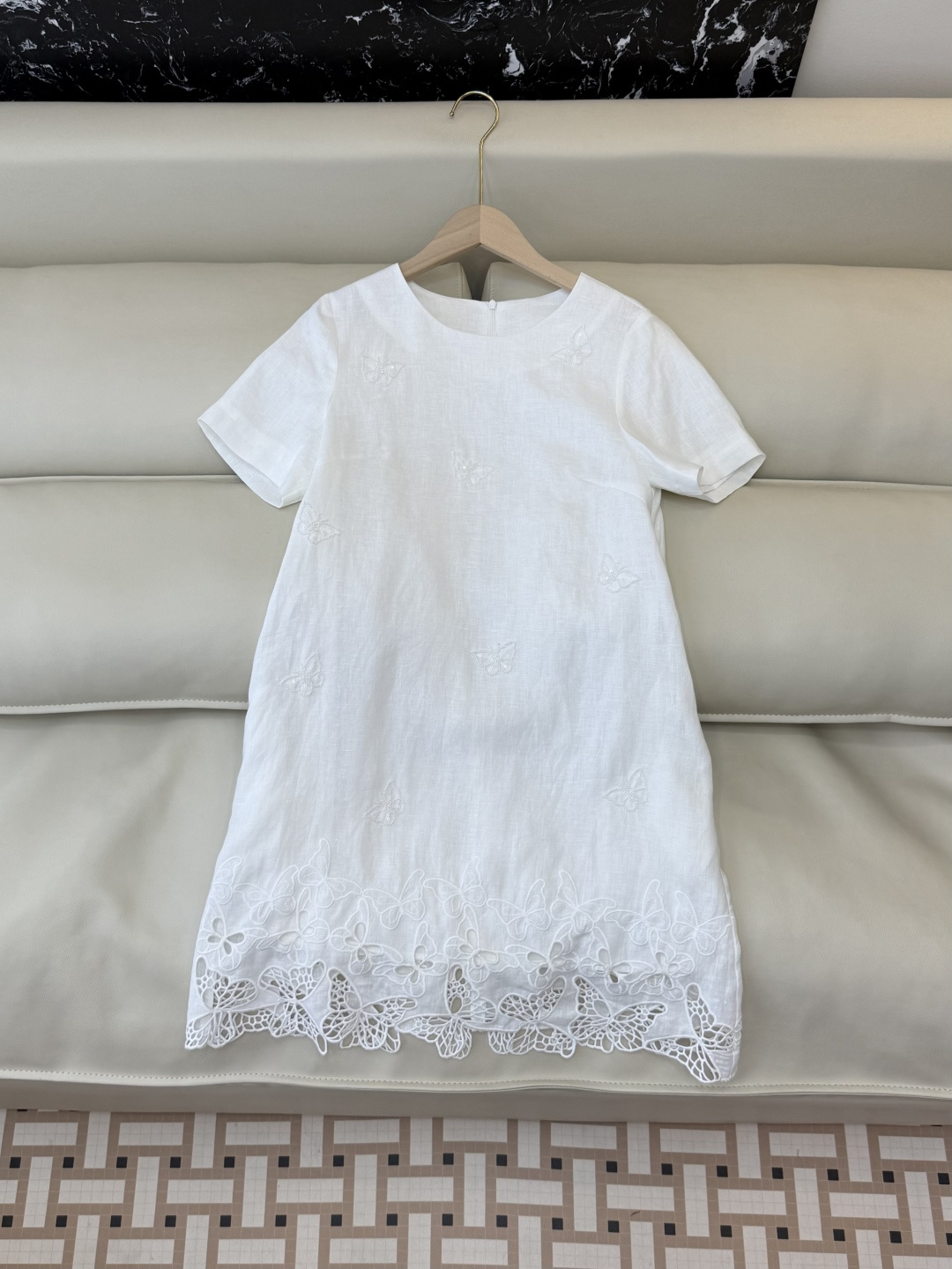 NO:821246,YM0126# New dress factory special version of the highest version on the market. The girl will inspect the goods, trim the three marks on the thread, and ship the goods. You can send pictures and take videos. If you want quality and service, please add me on WeChat. We will not accept urgent orders. P Linen Heavy embroidery hollow butterfly embroidered sleeveless dress yellow white SMLXL, women's clothing, skirts,19860909YM0126#新款连衣裙工厂特市面最高版本小妹验货、修剪线头上三标、发货可发图及拍视频,要品质要服务的加我微信,不接急单.P 亚麻 重工刺绣镂空蝴蝶绣花无袖连衣裙 黄色 白色 SMLXL,女装,skirts,,Women's clothing