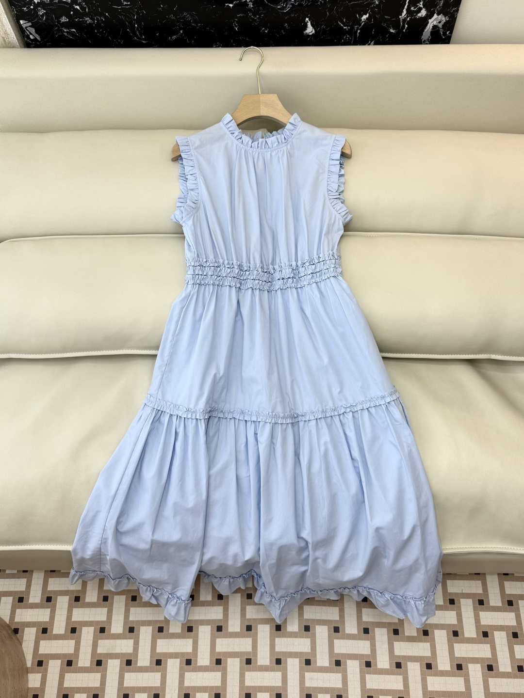 LH023#新款连衣裙⚠️‼️50% 天丝 50% 棉 无袖 修身连衣裙 蓝色 白色 黄色 粉色 SML