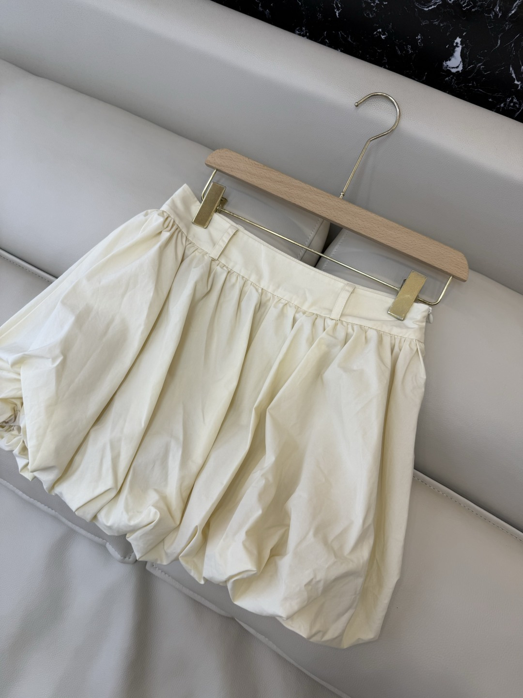 LH031#新款套装⚠️‼️无袖花朵 上衣➕短裤 套装 白色 黄色 SML