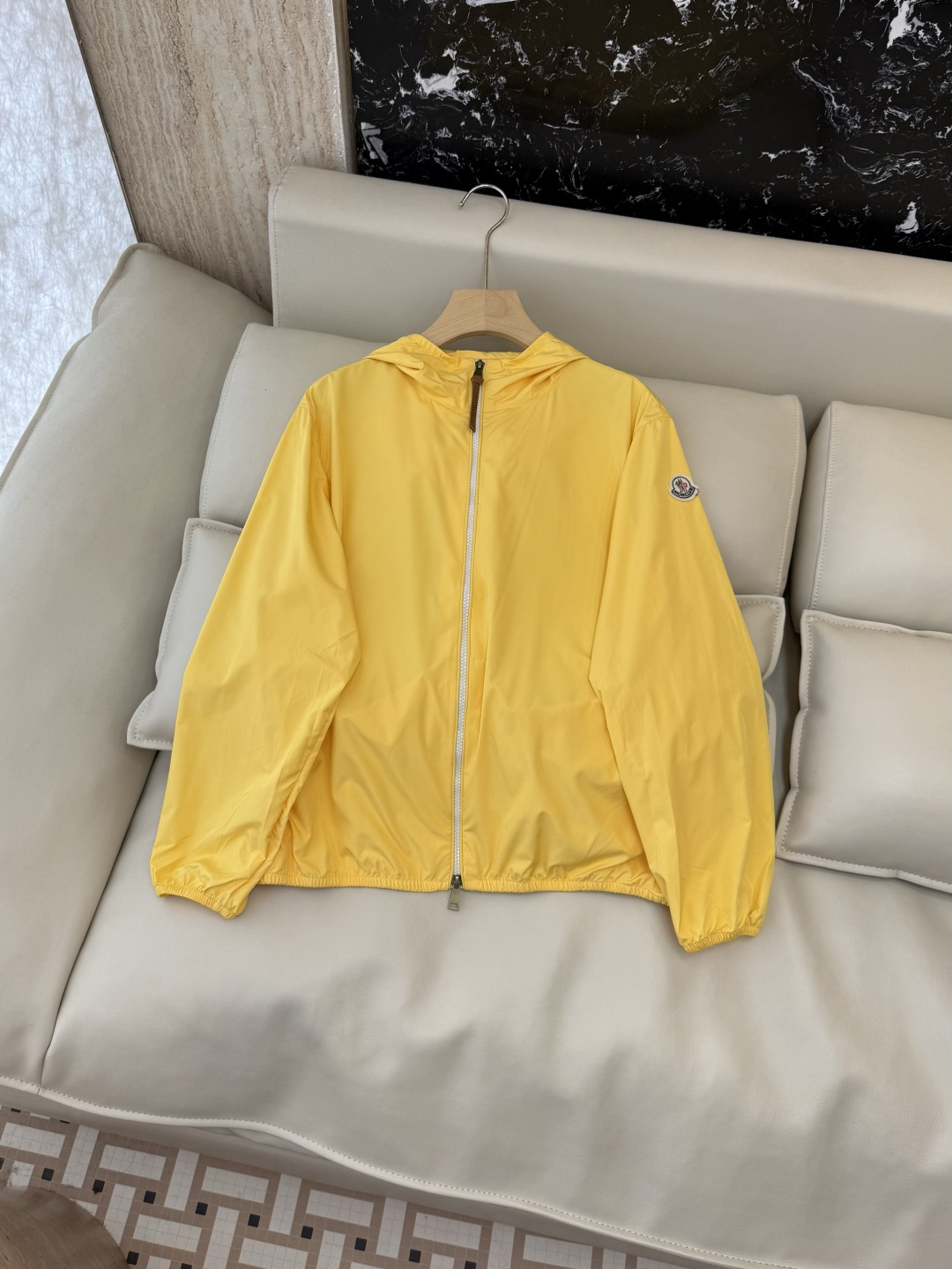 NO:825251,MN6005# The highest version on the new market. The girl inspects the goods, trims the three marks on the threads, and delivers the goods. You can send pictures and take videos. If you want quality and service, please add me on WeChat. We do not accept urgent orders. The jacket factory special p Mon mask sun protection long-sleeved jacket multi-color 0-1-2-3 size, mask-clothing, Moncler, jackets & coats,19860909MN6005#新市面最高版本小妹验货、修剪线头上三标、发货可发图及拍视频,要品质要服务的加我微信,不接急单.款外套工厂特p Mon 蒙口 防晒 长袖外套 多色 0-1-2-3码,蒙口-服装,Moncler,jackets & coats,,Women's clothing