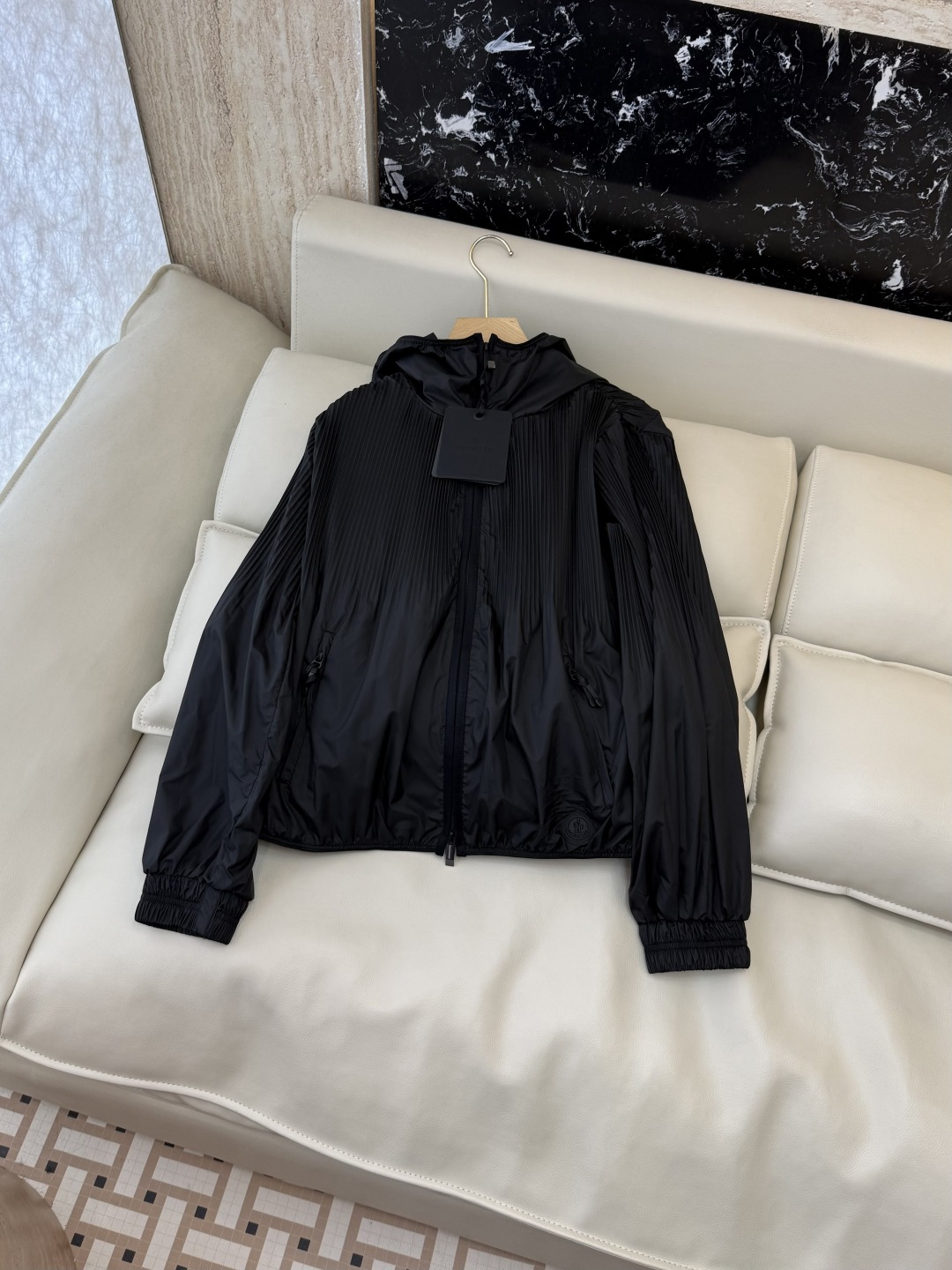 NO:825155,MN6007# The highest version on the new market. The girl inspects the goods, trims the three marks on the threads, and delivers the goods. You can send pictures and take videos. If you want quality or service, please add me on WeChat. We will not accept urgent orders. The jacket factory special p Mon masked sun protection long-sleeved jacket multi-color 0-1-2 size, mask-clothing, Moncler, jackets & coats,19860909MN6007#新市面最高版本小妹验货、修剪线头上三标、发货可发图及拍视频,要品质要服务的加我微信,不接急单.款外套工厂特p Mon 蒙口 防晒 长袖外套 多色 0-1-2码,蒙口-服装,Moncler,jackets & coats,,Women's clothing
