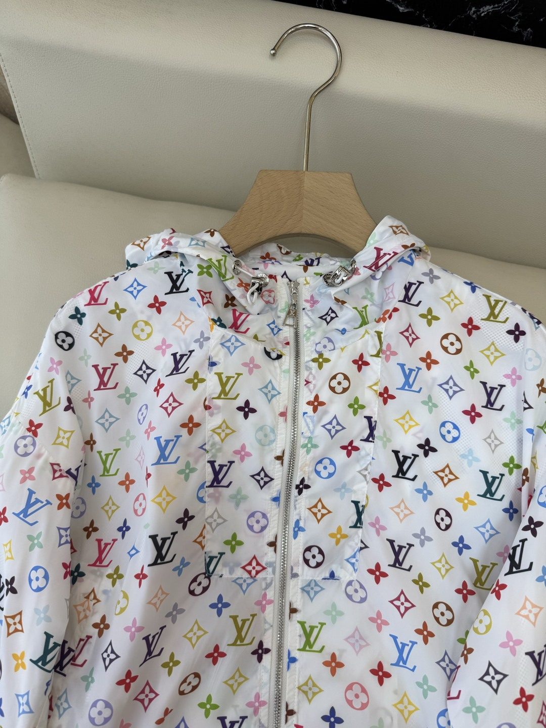 AQ010#新款外套⚠️工厂特批‼️LV 老花logo字母印花 长袖拉链外套 蓝色 白色 SML