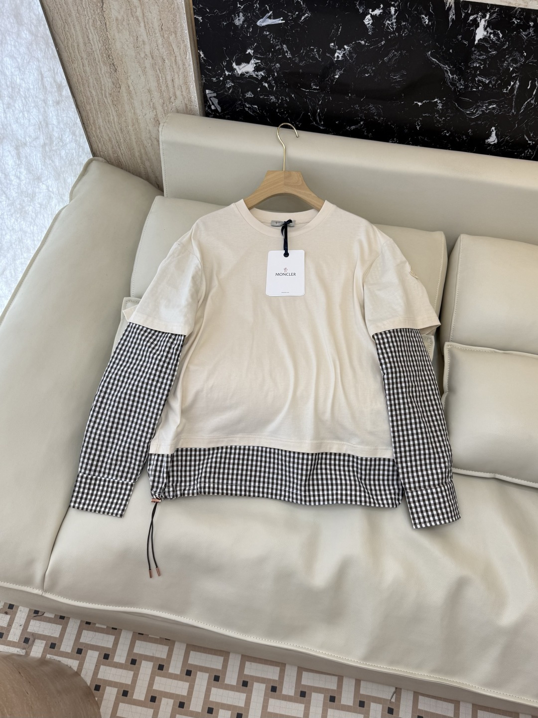 NO:828332,QG0225# New T-shirt factory P Mon masked long-sleeved splicing plaid fake two-piece T-shirt SML, masked-clothing, Moncler, tees, t-shirt,19860909QG0225#新款T恤工厂P Mon 蒙口 长袖拼接 格子 假两件 T恤 SML,蒙口-服装,Moncler,tees，t-shirt,,Women's clothing