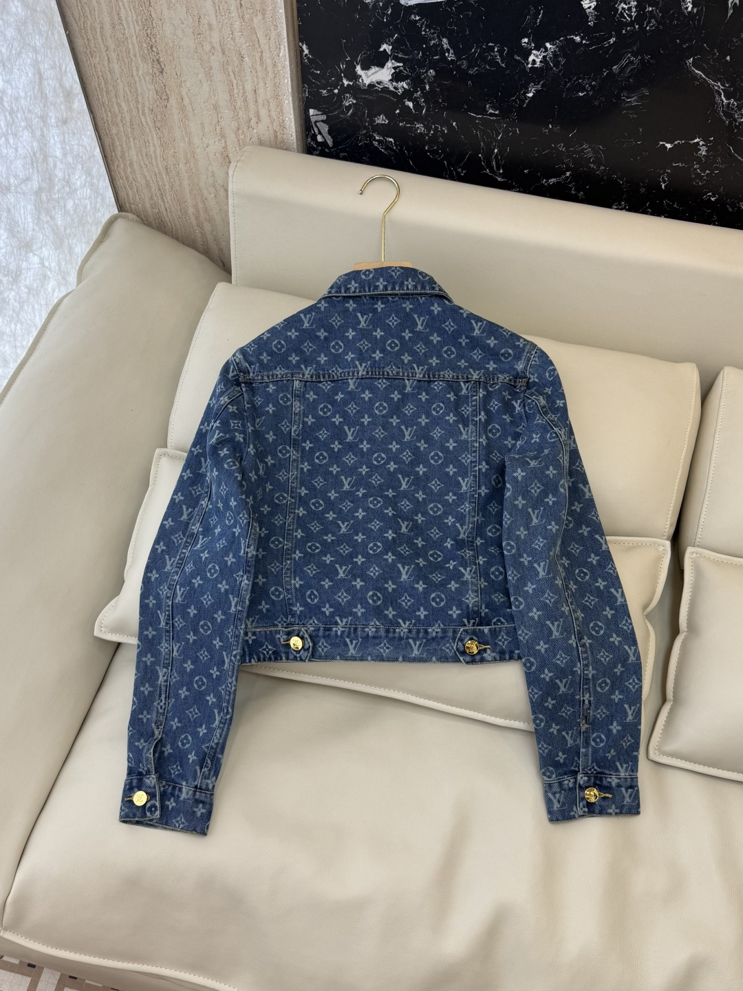 GU054#新款外套⚠️工厂特批‼️LV 老花 长袖 牛仔印花长袖外套 SML
