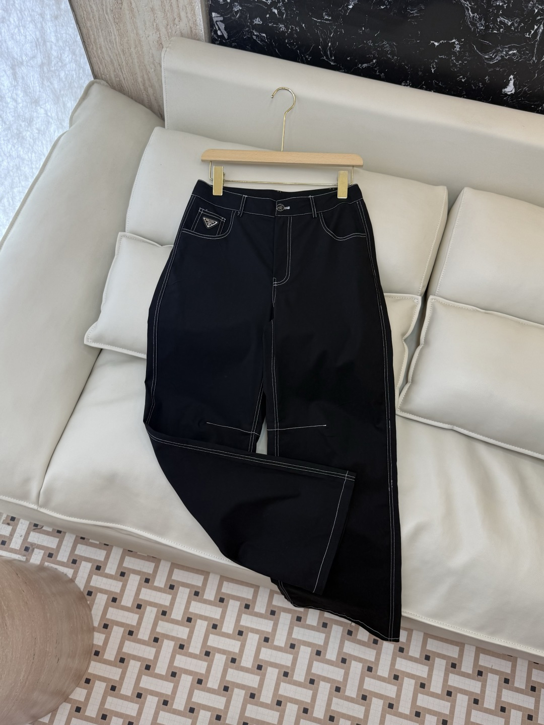 AW078#新款牛仔裤⚠️工厂特批‼️PRADA 牛仔长裤 黑色 米白色 SML