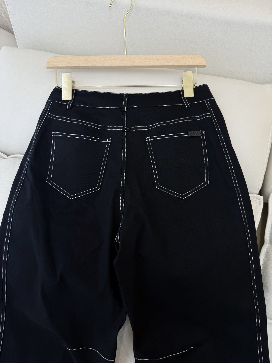 AW078#新款牛仔裤⚠️工厂特批‼️PRADA 牛仔长裤 黑色 米白色 SML