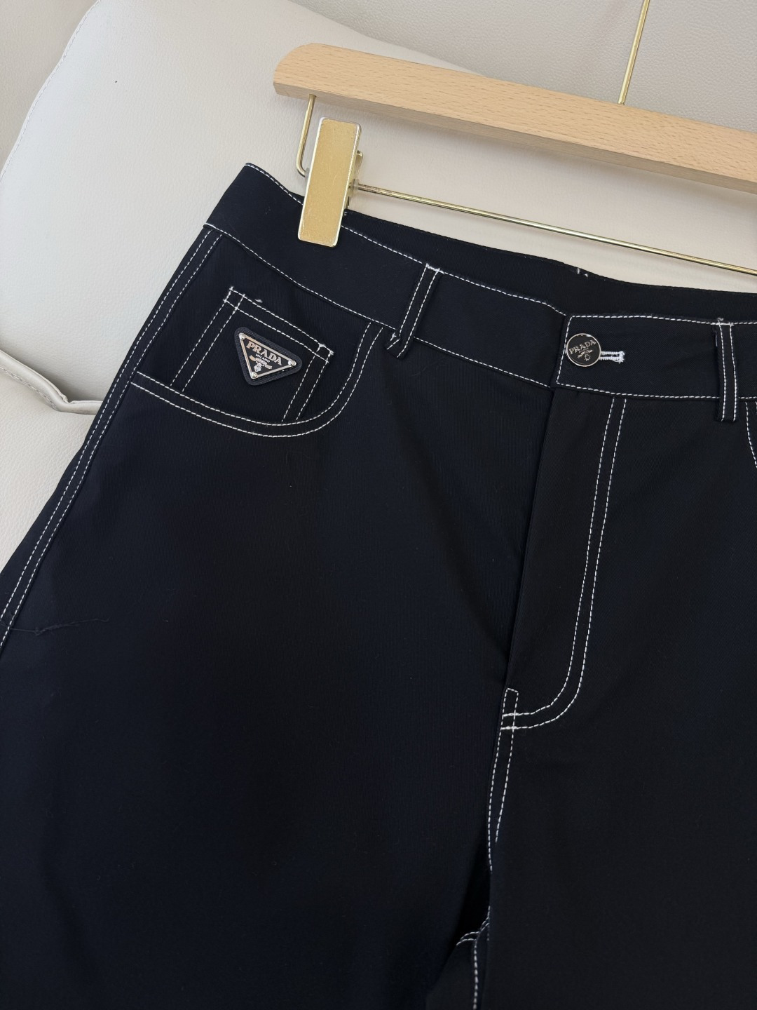 AW078#新款牛仔裤⚠️工厂特批‼️PRADA 牛仔长裤 黑色 米白色 SML