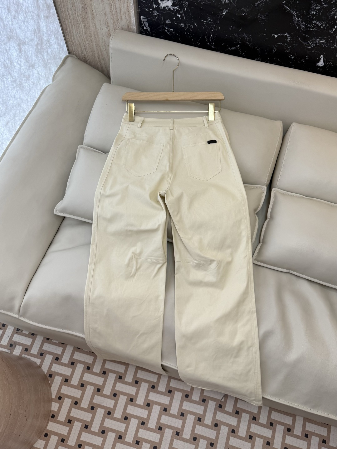 AW078#新款牛仔裤⚠️工厂特批‼️PRADA 牛仔长裤 黑色 米白色 SML