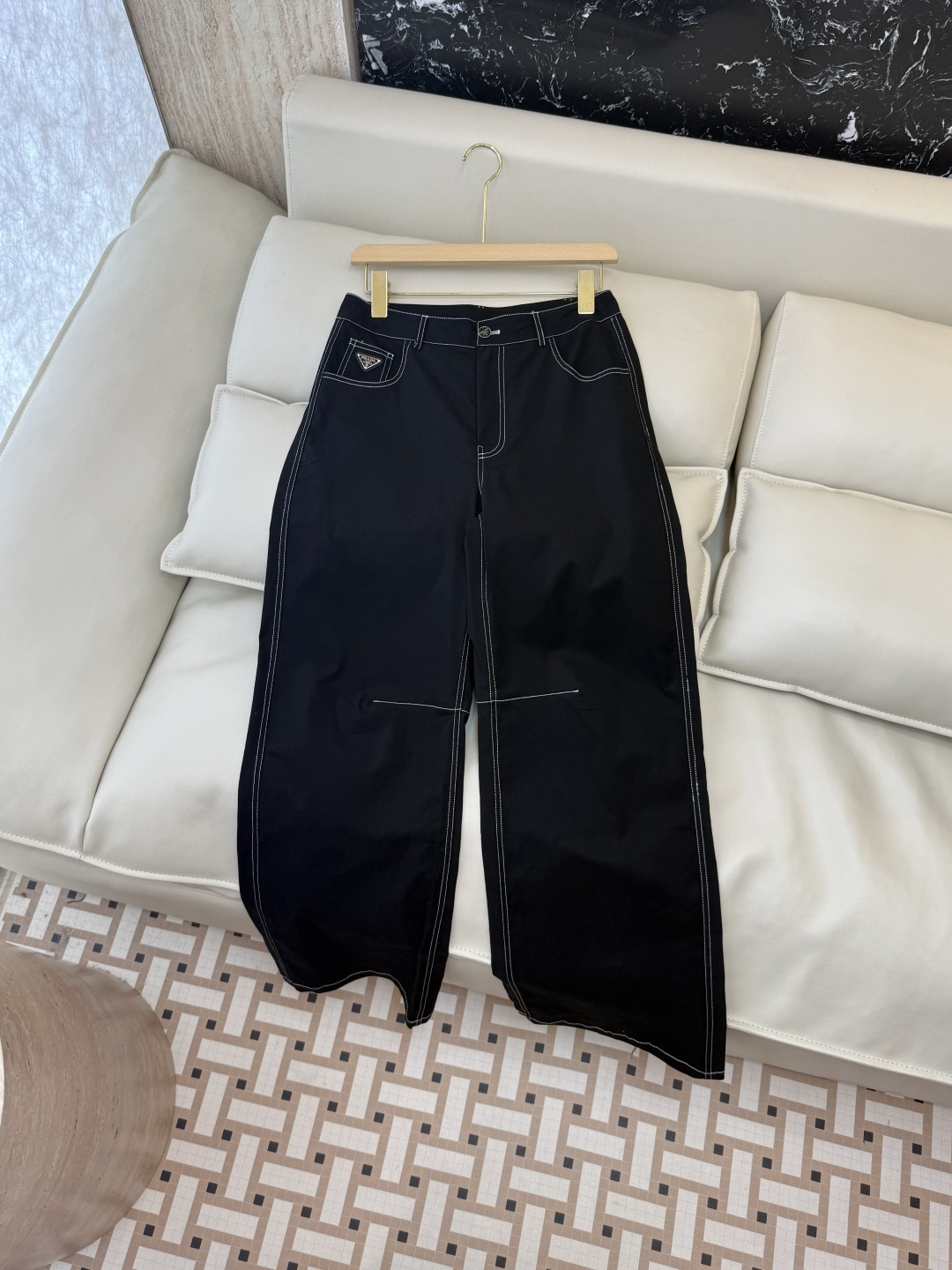 AW078#新款牛仔裤⚠️工厂特批‼️PRADA 牛仔长裤 黑色 米白色 SML