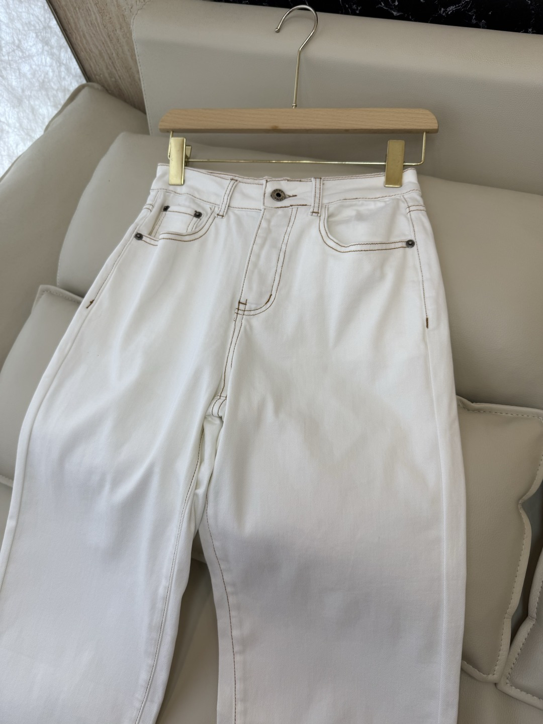 AW080#新款牛仔裤⚠️工厂特批‼️Loewe 牛仔九分裤 蓝色 米白色 26/27/28/29/30