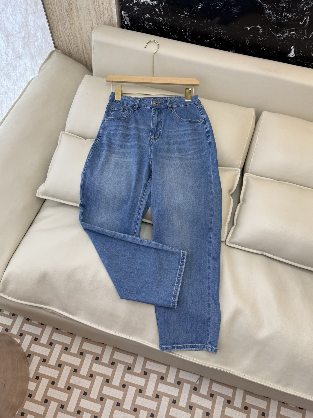AW080#新款牛仔裤⚠️工厂特批‼️Loewe 牛仔九分裤 蓝色 米白色 26/27/28/29/30