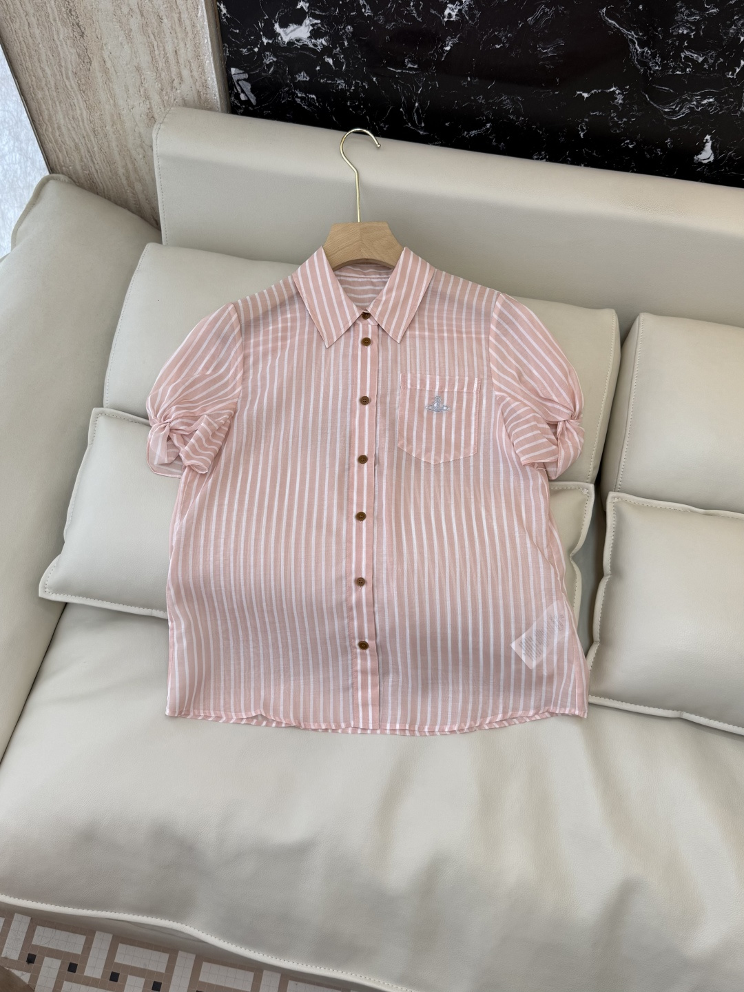 NO:855268,AW081#New top P Queen Mother embroidered short-sleeved striped shirt blue pink SML, women's clothing, shirts, T-shirt,19860909AW081#新款上衣P 西太后 绣花短袖条纹衬衫 蓝色 粉色 SML,女装,shirts,T-shirt,,Women's clothing