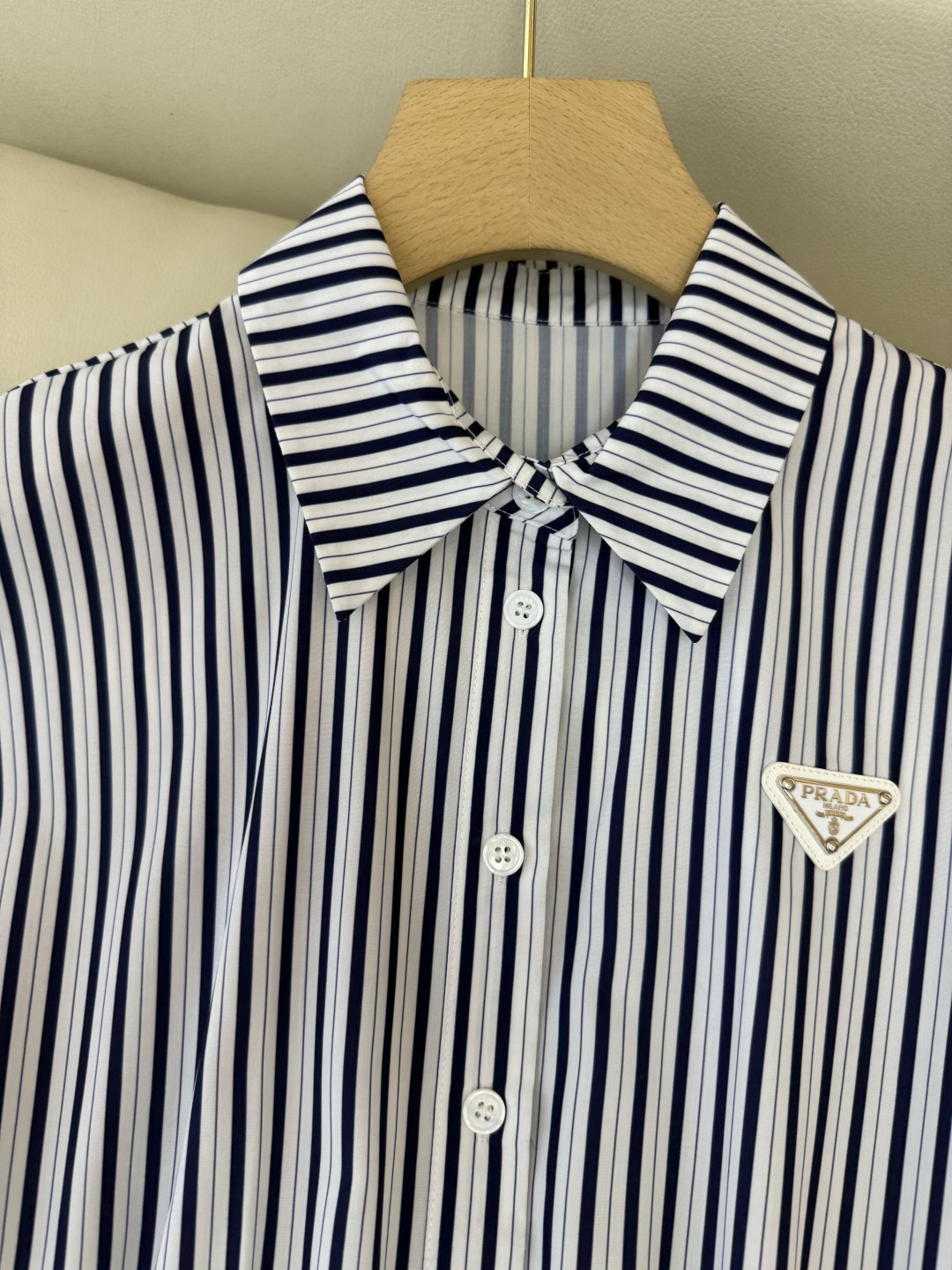 AW085#新款连衣裙⚠️工厂特批‼️PRADA 三角标 短袖条纹 长款 连衣裙 两色图 SM L