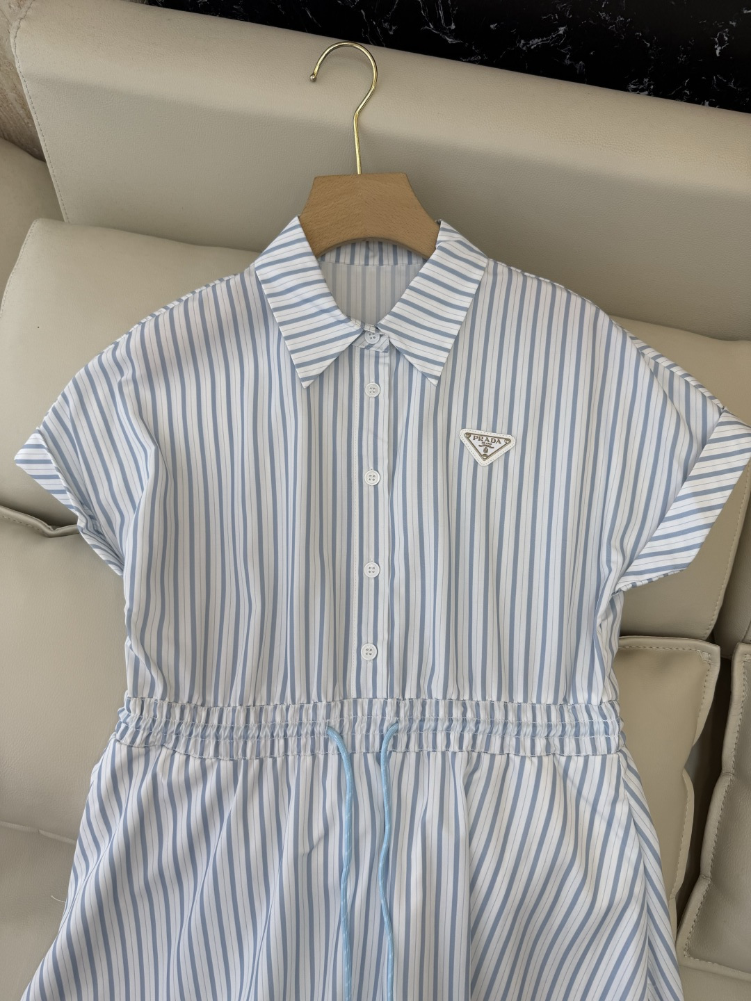 AW085#新款连衣裙⚠️工厂特批‼️PRADA 三角标 短袖条纹 长款 连衣裙 两色图 SM L